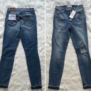 NWT Level 99 Distressed Skinny Jeans Medium Wash Released Hem Size 27